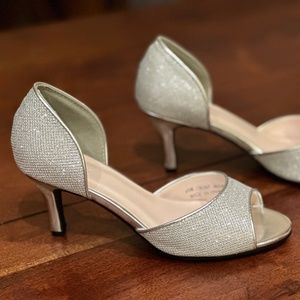 David’s Bridals 6.5